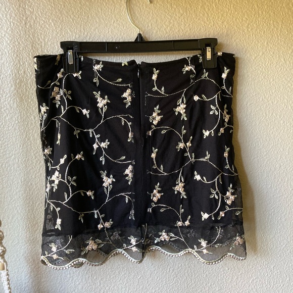 Only Black Mini Skirt with Blush Colored Floral Embroidery - Picture 2 of 7